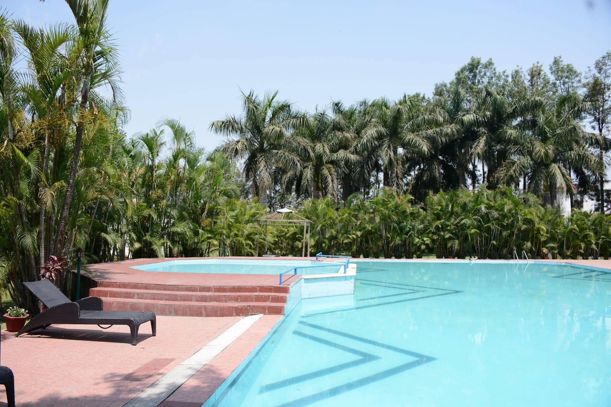 Naturoville Ayurvedic And Yoga Retreat Hotell Rishīkesh Eksteriør bilde